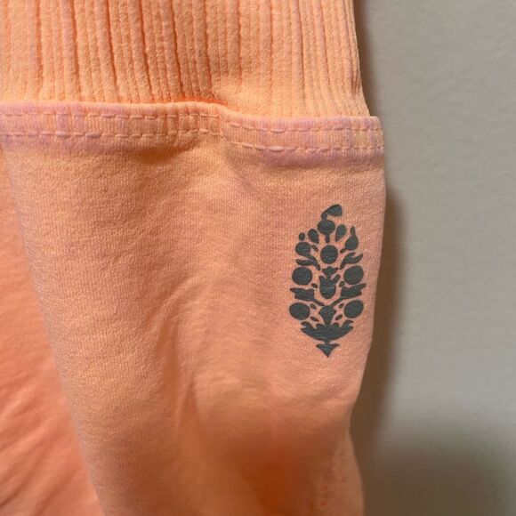 New FP Movement by Free People Good
Karma Bright Neon Orange size XS/S
And M/L - Picture 5 of 12